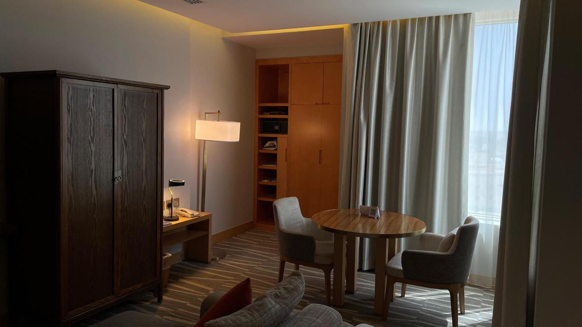 Ramada Hotel & Suites By Wyndham Al Qassim Al Bukayriah Exterior foto A room at the hotel