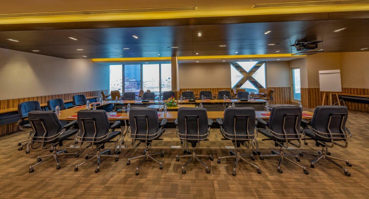 Ramada Hotel & Suites By Wyndham Al Qassim Al Bukayriah Exterior foto The 10th National Assembly chamber