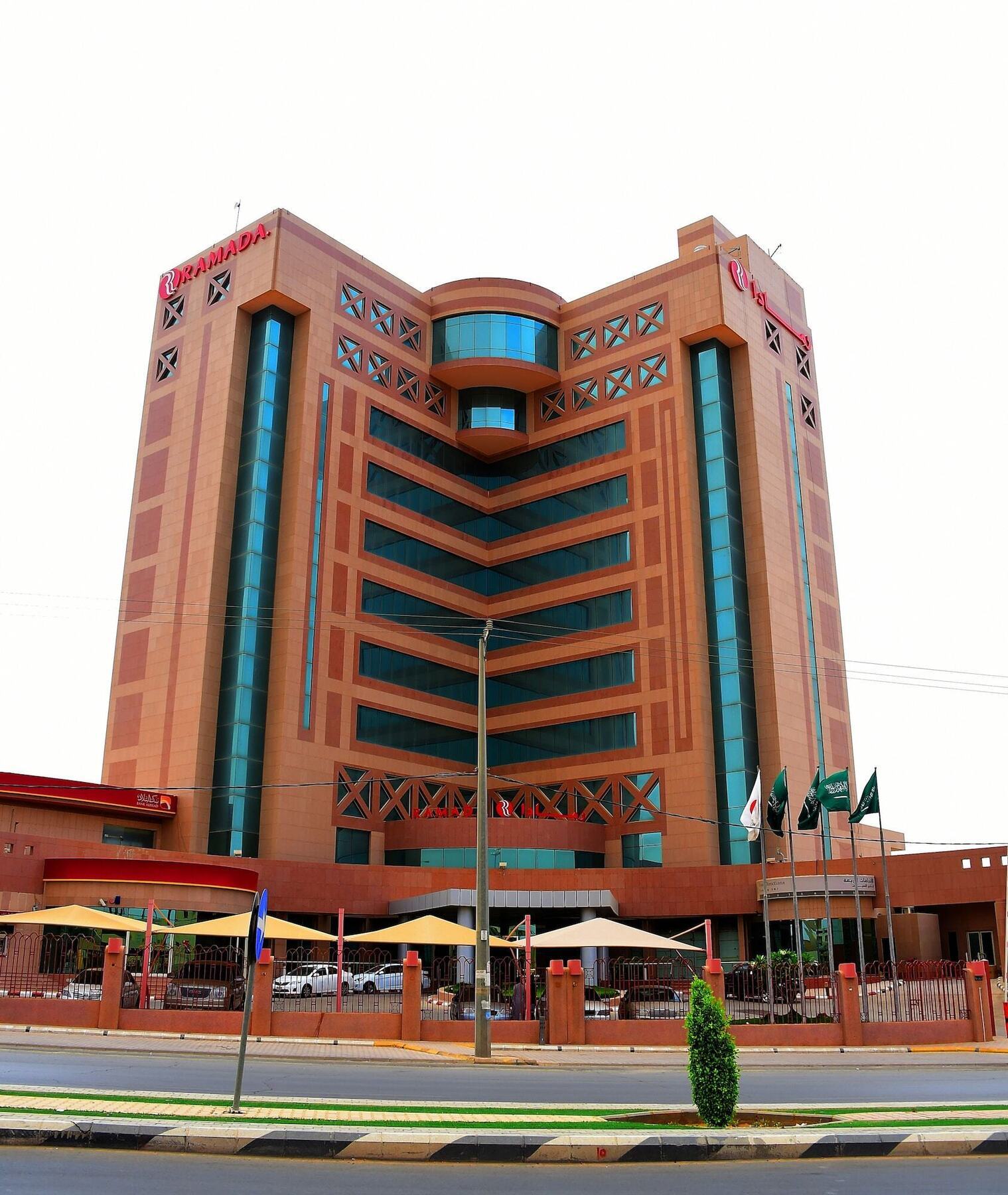 Ramada Hotel & Suites By Wyndham Al Qassim Al Bukayriah Exterior foto The Marriott Hotel in Khartoum